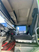 Специализированный, автомобиль - самосвал SHACMAN SX33186W366С, 2022, Идентификационный номер: LZGJX4W63NX032791, принадлежащий Продавцу на праве собственности, что подтверждается Договором купли-продажи № ОВ/Ф-151939-16-01-С-01 от 31.10.2022 г,